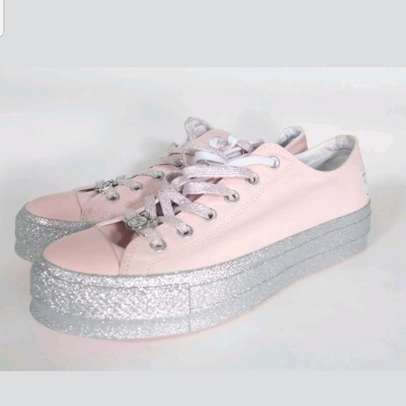 Converse CTAS Miley Cyrus Platform Sneaker Pink - Picture 3 of 6